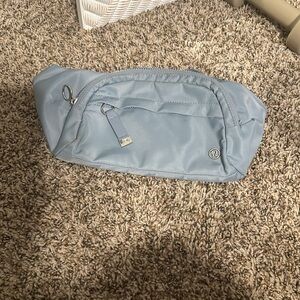 Lululemon blue belt bag